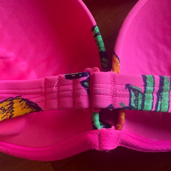 Aerie Pink Pineapple Floral Push Up Bikini LIKE NEW Swim Top - Size 34D - Picture 3 of 10